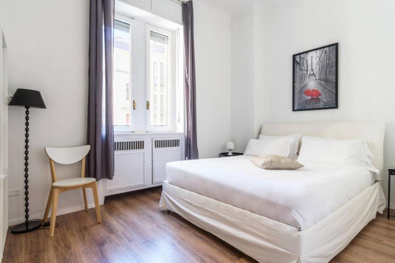 Luxury 4 Bedrooms Apartments Close To Duomo Milano Eksteriør bilde